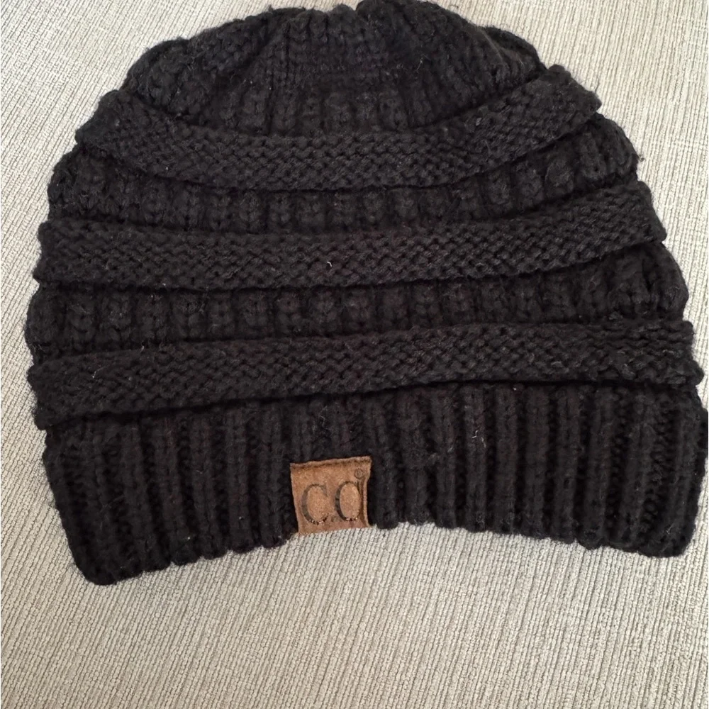 C.C Black Beanie Knit Hat - Picture 2 of 4